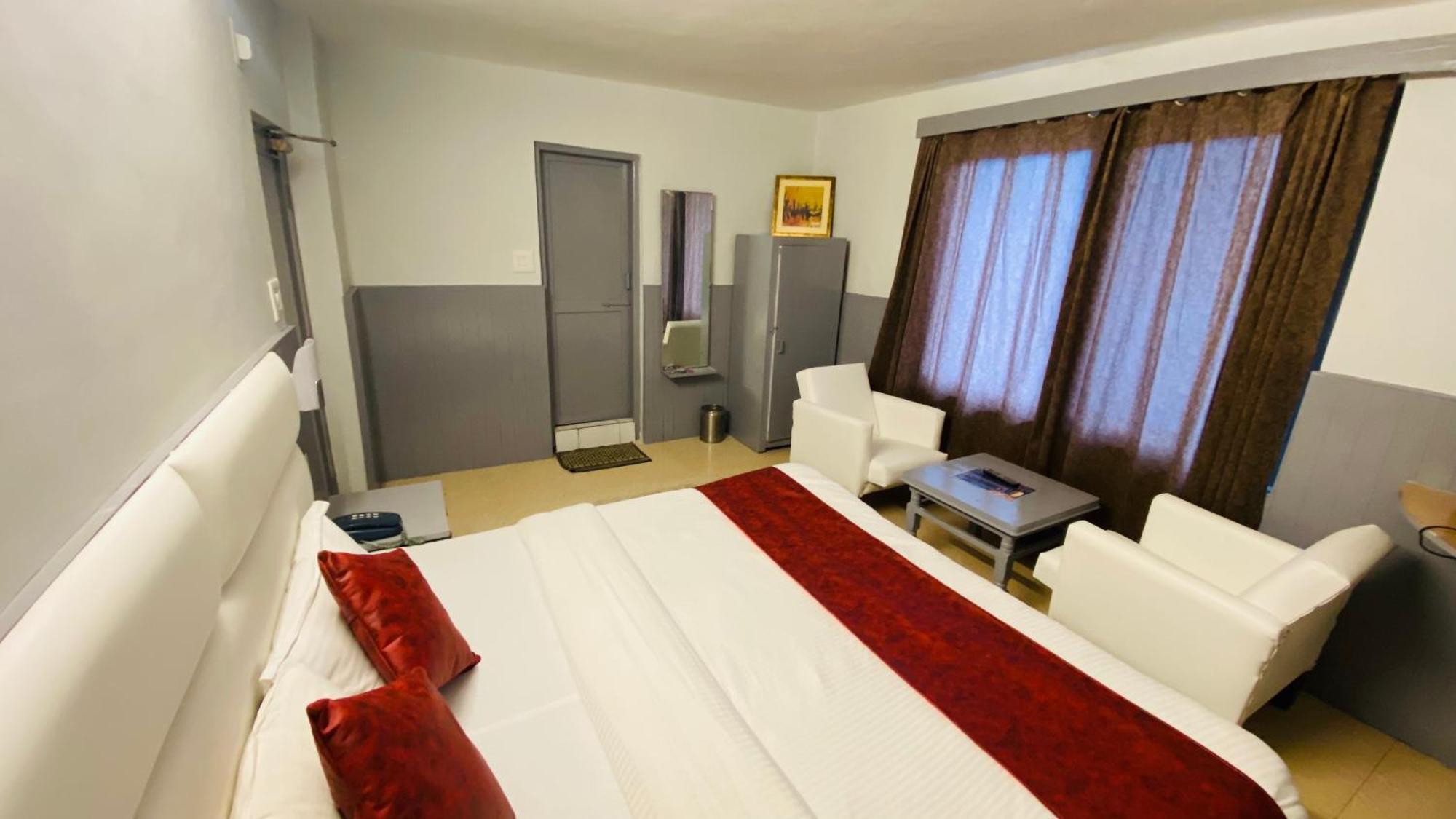 Divine Meadows Hotel - Manali (Himachal Pradesh) — Photos 2