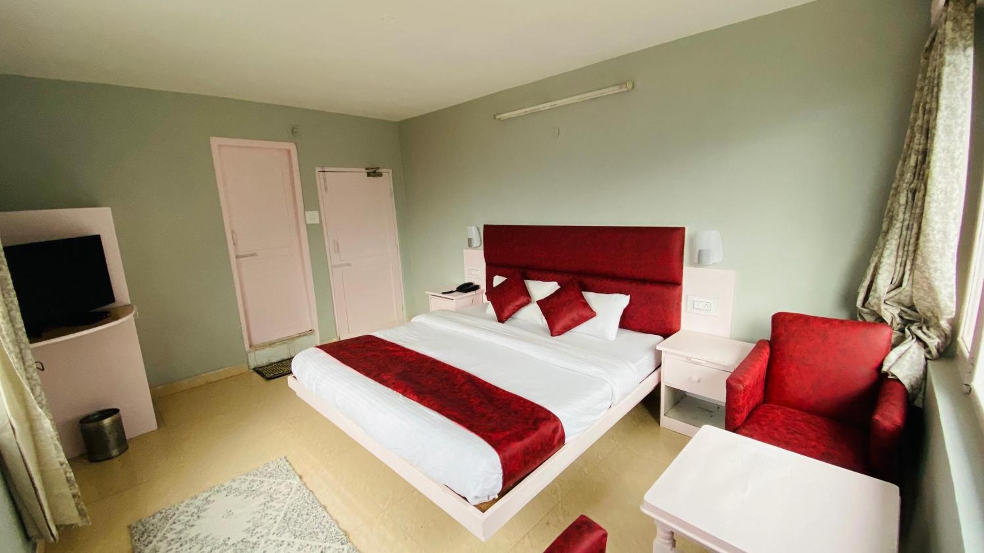 Divine Meadows Hotel - Manali (Himachal Pradesh), Manali